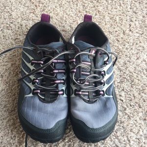 Merrel Vibram Women’s shoe size 5